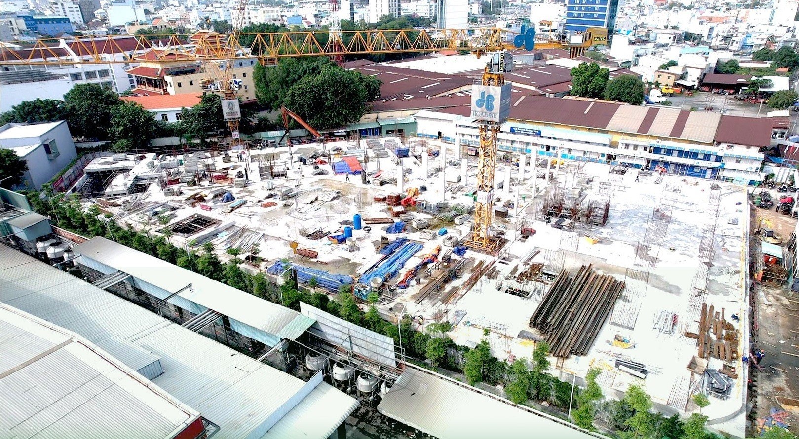 
Dự án này Khu trung tâm thương mại và căn hộ cao cấp tại đường Bến Nghé, phường Tân Thuận Đông, quận 7, TP Hồ Chí Minh.
