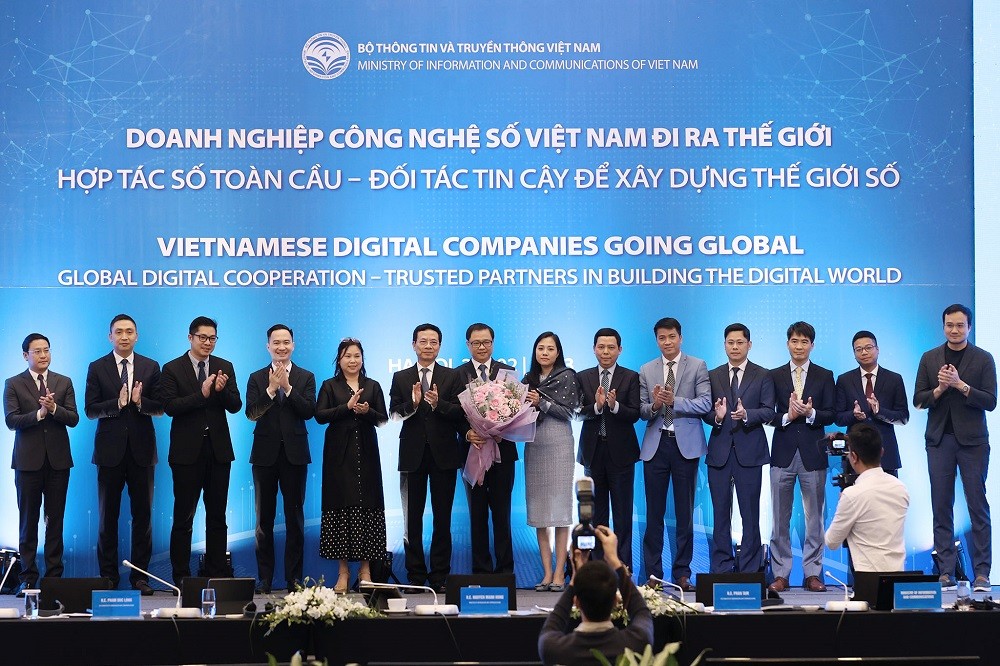
Chính thức thành lập Tổ tư vấn hỗ trợ doanh nghiệp số Việt Nam đi ra thế giới.
