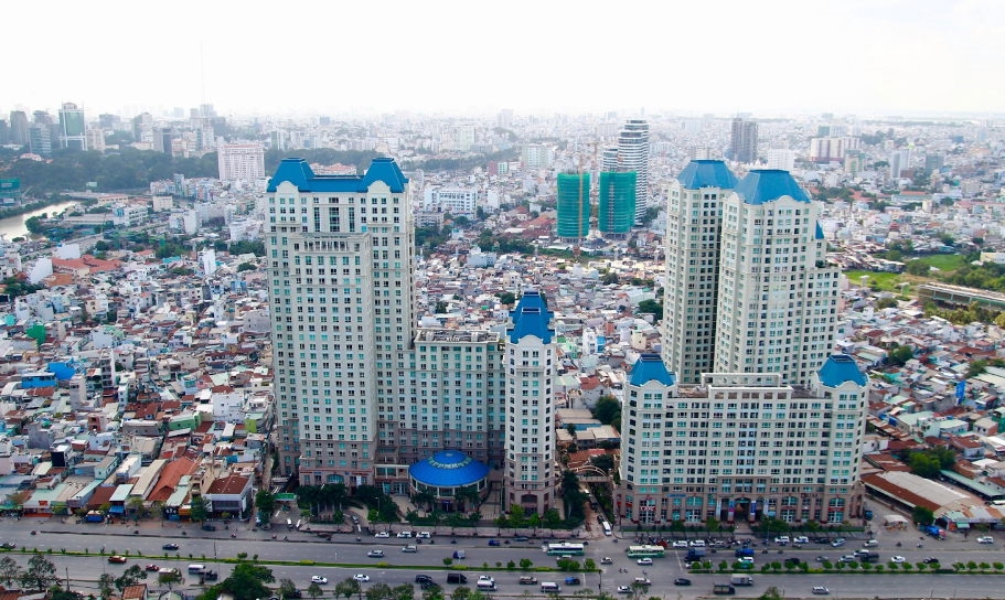 
The Manor là một trong những dự án đầu tiên phát triển loại hình căn hộ văn phòng (officetel) tại quận Bình Thạnh, TP Hồ Chí Minh.
