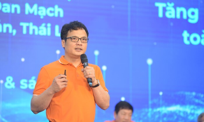 
Tổng Giám đốc FPT - ông Nguyễn Văn Khoa nhận định, năm 2023 là một năm vô cùng bất định trong bối cảnh nền kinh tế còn gặp nhiều khó khăn
