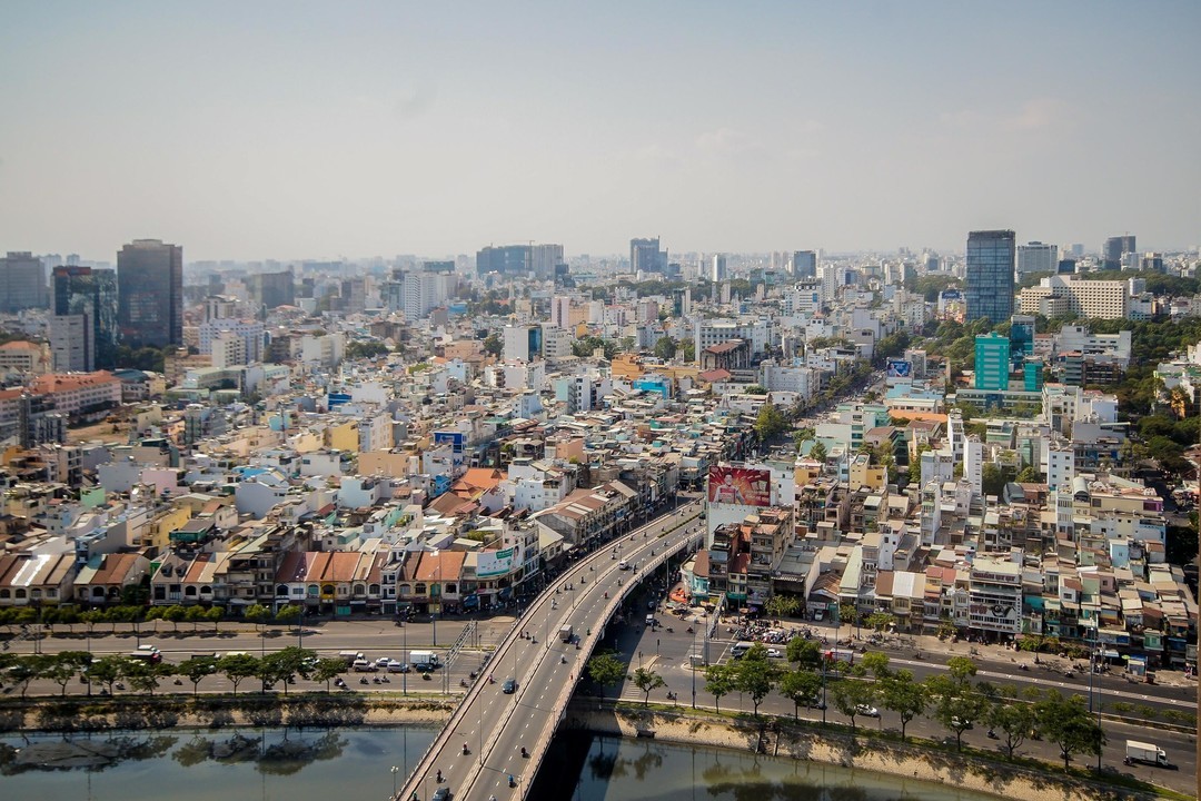 
Tăng trưởng kinh tế và quá trình đô thị hóa diễn ra nhanh chóng khiến cho nhu cầu nhà ở tăng mạnh
