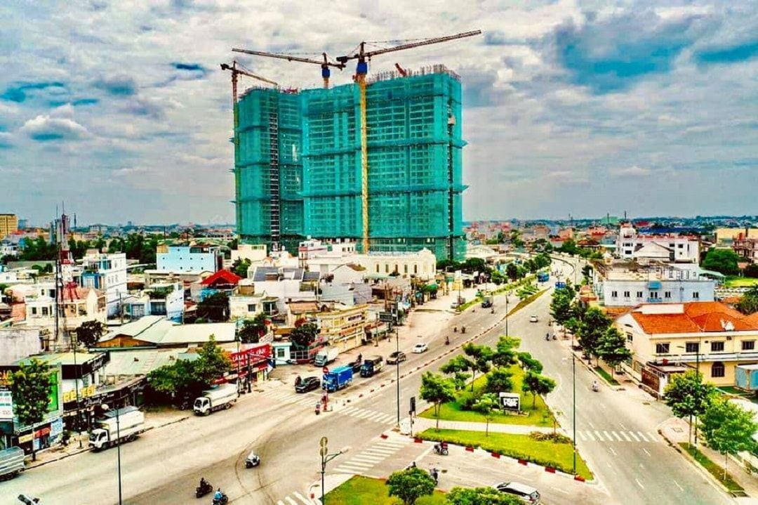 
Nhiều người lo ngại căn hộ hình thành trong tương lai không đảm bảo tiến độ, pháp lý
