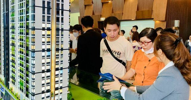 Nhiều nhà đầu tư chờ đợi "cú hích" giải ngân đầu tư công từ Chính phủ