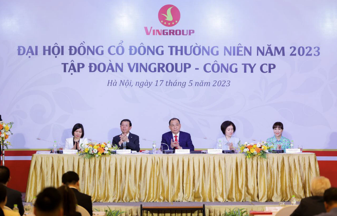 
Ngày 17/5/2023, Tập đoàn Vingroup - Công ty CP (mã chứng khoán: VIC) đã tổ chức cuộc họp Đại hội đồng cổ đông thường niên
