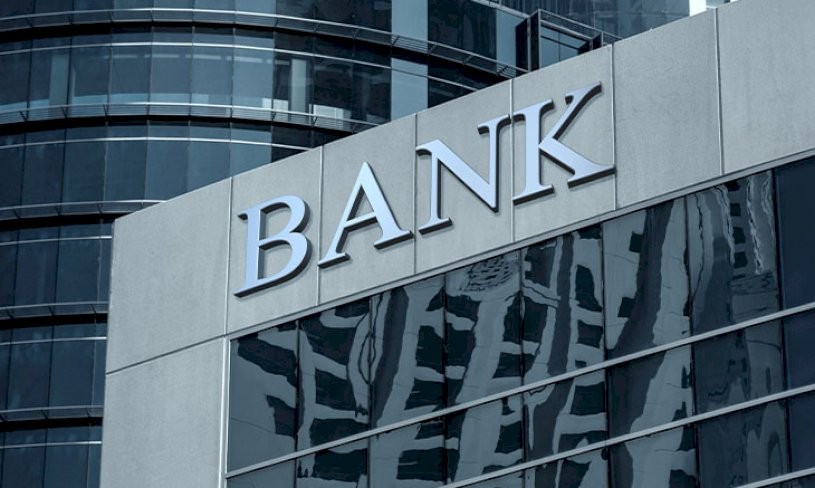 Trong tiếng Anh vốn cấp 2 là Tier 2 Capital, đây được coi là thước đo tiềm lực tài chính của một ngân hàng