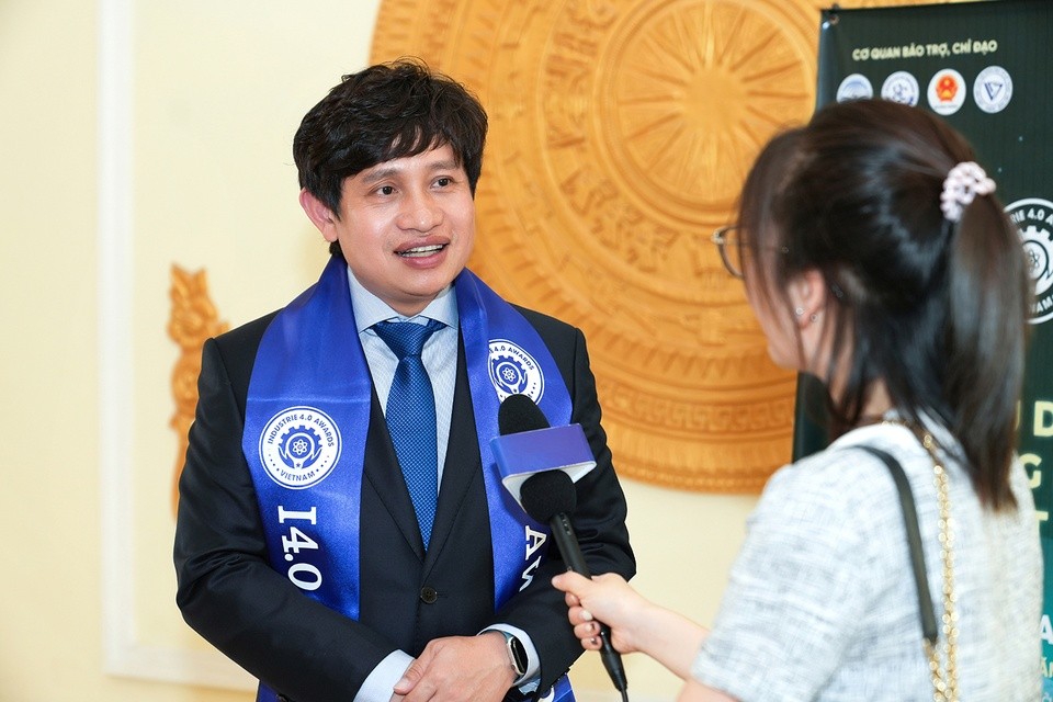 
Ông Hoàng Mai Chung Chủ tịch Hội đồng quản trị Công ty Cổ phần Tập đoàn Meey Land khẳng định Meey Map là sản phẩm chiến lược trong hệ sinh thái của Meey Land.

