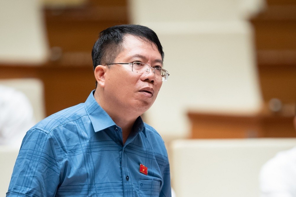 
Đại biểu Nguyễn Văn Hiển - Đoàn ĐBQH tỉnh Lâm Đồng phát biểu. Ảnh: Quốc hội
