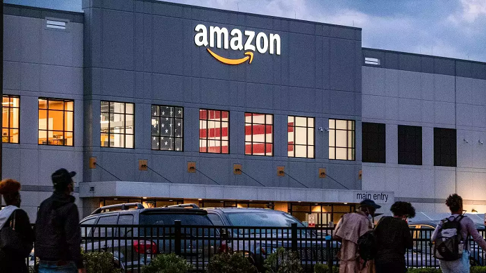 
Amazon vẫn có thể tự tin hơn khi triển khai các kế hoạch vì doanh thu của 2 mảng quan trọng vượt kỳ vọng&nbsp;
