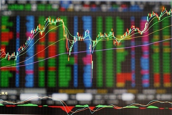 
Cổ phiếu thu nhập là cổ phiếu có lãi cố định mà không phụ thuộc kết quả hoạt động kinh doanh của công ty phát hành.
