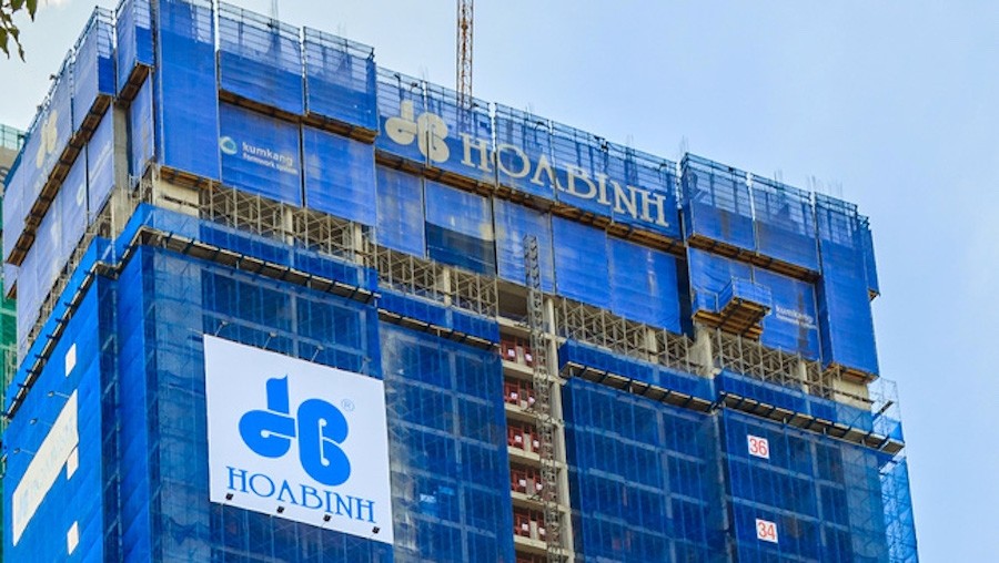 Theo báo cáo tài chính sau kiểm toán năm 2022, Xây dựng Hòa Bình ghi nhận khoản lỗ 2.570 tỷ đồng, tăng thêm 1.429 tỷ đồng so với trước kiểm toán (1.140 tỷ đồng). Ảnh minh họa