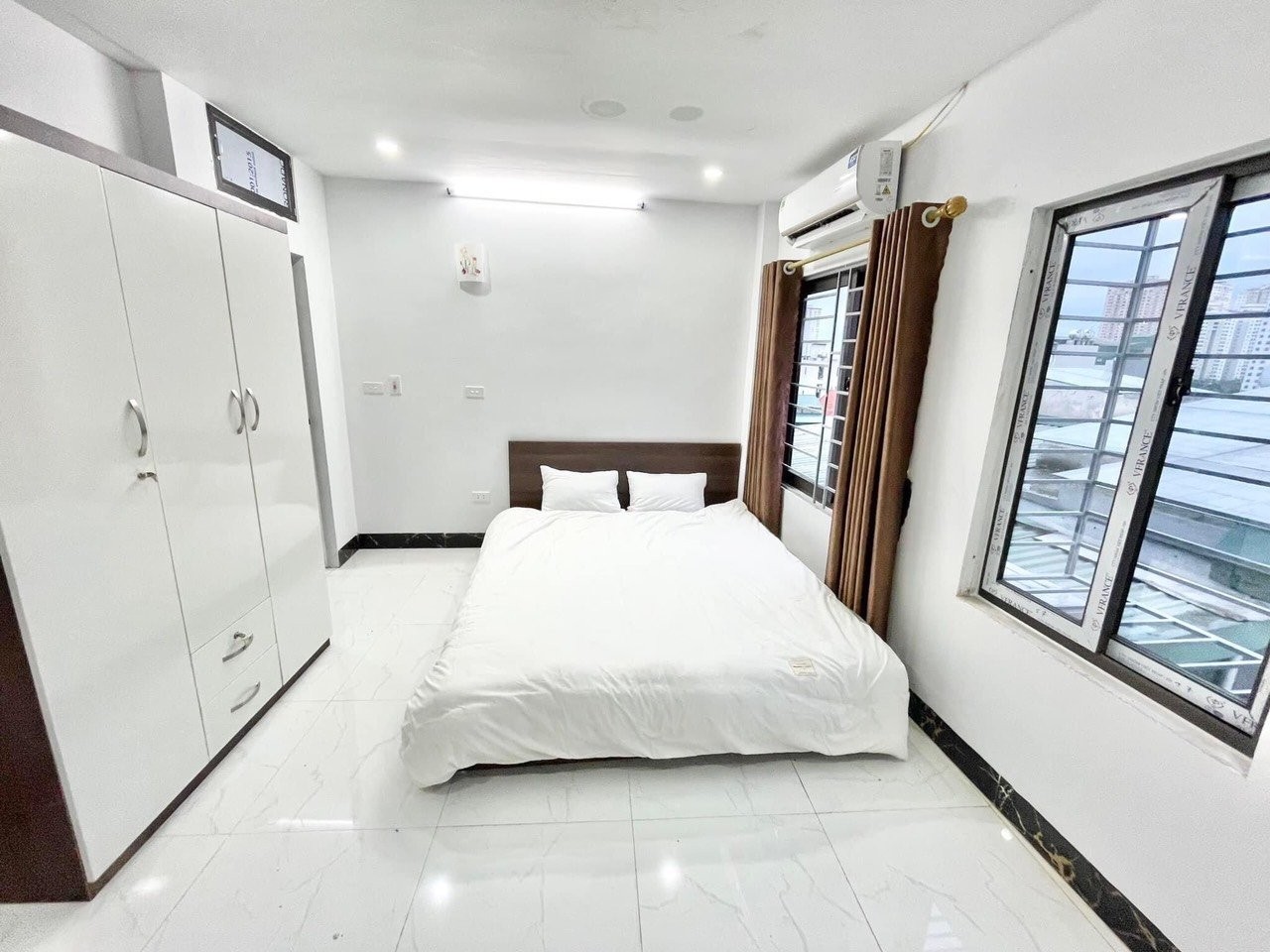 Thuê phòng trọ sẽ tiết kiệm được một khoản rất lớn nhưng người thuê phải tuân thủ một số quy tắc nghiêm ngặt chứ không được tự do