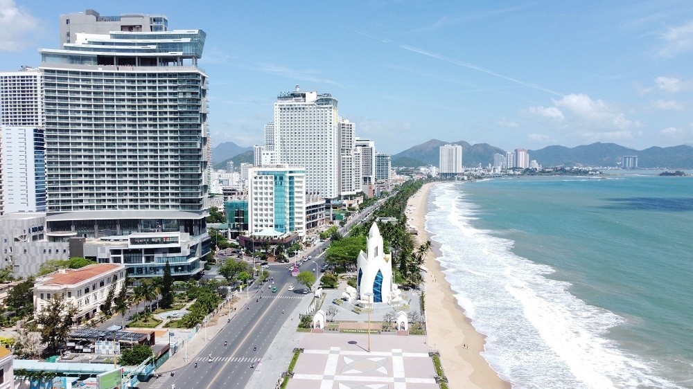 Trong 6 tháng đầu năm 2023, tỉnh Khánh Hòa đã tiếp đón và xúc tiến đầu tư xúc tiến đầu tư tại chỗ nhiều đoàn khách đến nghiên cứu cơ hội đầu tư vào tỉnh.