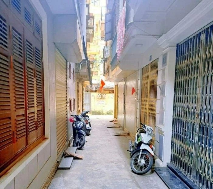 Khách tỉnh chủ yếu lựa chọn nhà đất dân xây, khoảng 3-4 tầng, nhà có thể cũ nhưng nền phải chắc