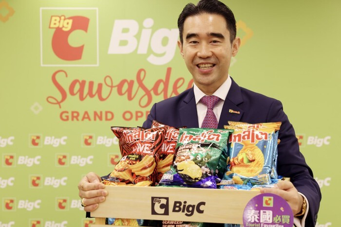 
CEO Big C Retail Corp, ông Aswin Techajareonvikul đã nói rằng tập đoàn này lên kế hoạch cho đợt IPO kép ở Hong Kong và Bangkok. Song song với đó cũng dự kiến việc niêm yết cổ phiếu sẽ diễn ra ngay trong quý 4 năm nay, tùy thuộc vào tình hình của thị trường
