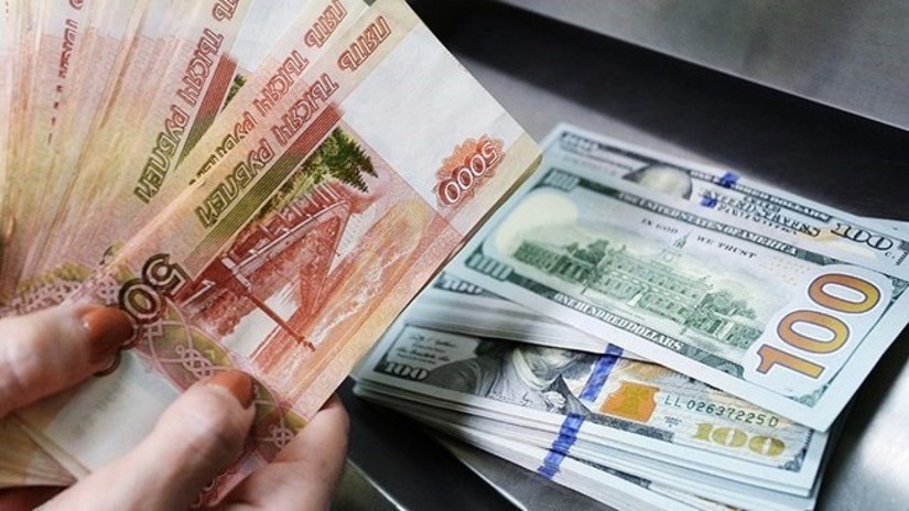 
Đồng ruble mạnh có thể gây hại cho nền kinh tế Nga
