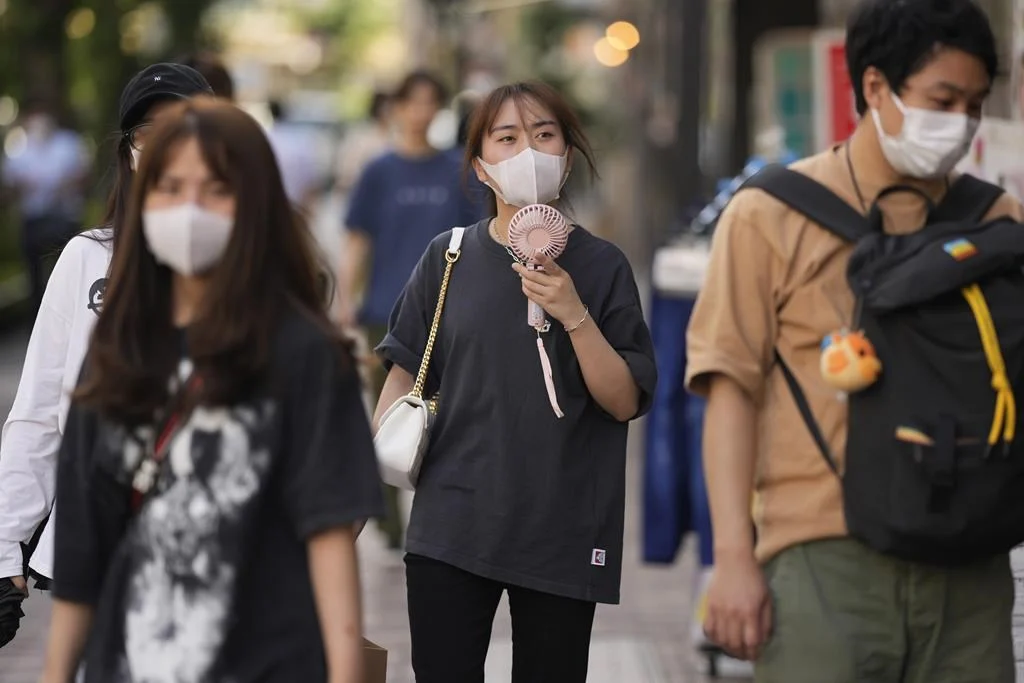 
Nắng nóng khiến Tokyo rơi vào khủng hoảng điện
