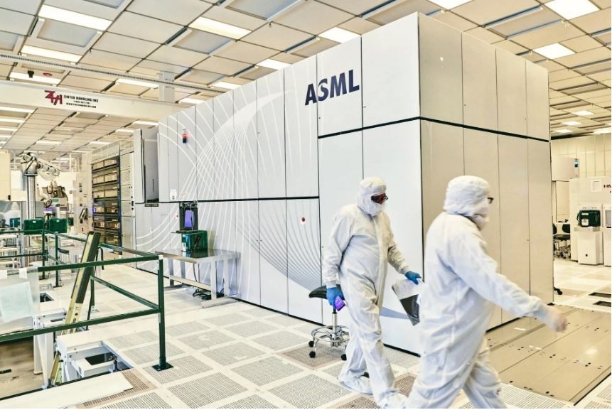 
Hệ thống quang khắc DUV dùng để sản xuất chip của ASML
