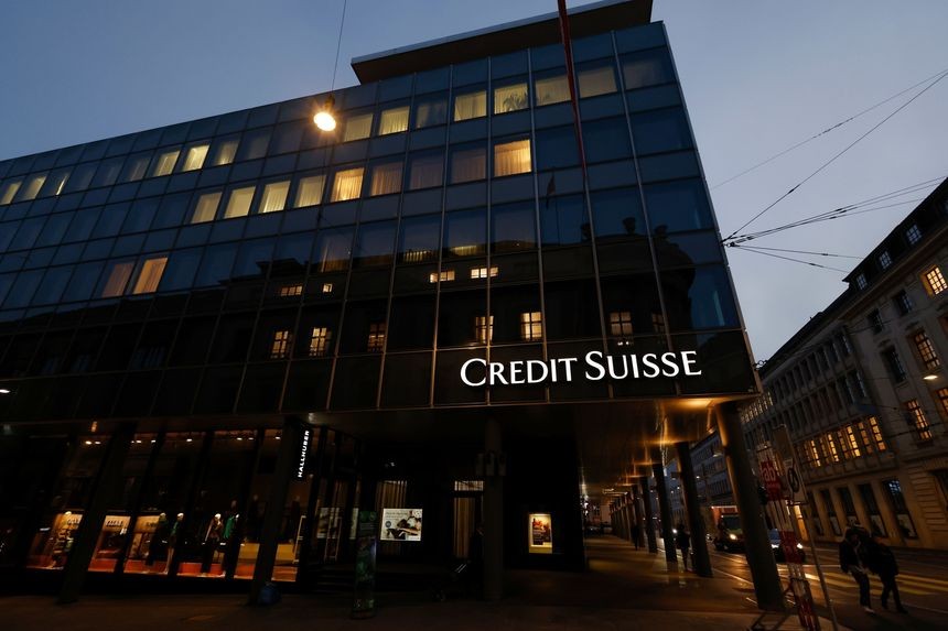 
Credit Suisse lỗ hơn 4 tỷ USD trong quý 3
