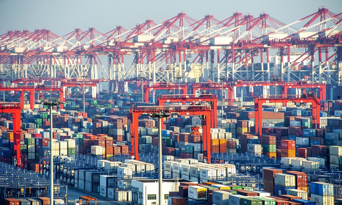 
Xuất nhập khẩu của Trung Quốc trong tháng 11 vừa qua đều sụt giảm mạnh
