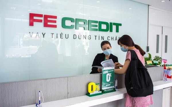 VNDirect: FE Credit lỗ 3.000 tỷ đồng năm 2022 - ảnh 1