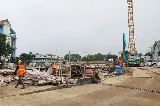 Cò đất, sàn môi giới bất động sản đã rao bán rầm rộ dự án nhà ở NHS Trung Văn khi chưa đủ điều kiện với khoản phí hồ sơ lên đến hàng trăm triệu đồng/căn hộ