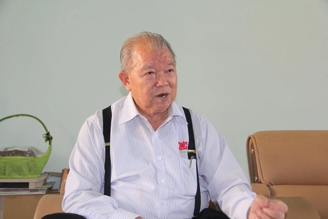 

Giáo sư Võ Tòng Xuân cho biết, nếu như thị trường và giá gạo không có nhiều biến động so với hiện tại thì việc Thái Lan vượt Việt Nam về sản lượng gạo xuất khẩu có thể xảy ra
