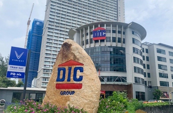 Xét về kết quả kinh doanh, trong 6 tháng đầu năm 2022, DIC Corp cũng đạt hơn 1.094 tỷ đồng doanh thu thuần còn lợi nhuận sau thuế đạt gần 143 tỷ đồng