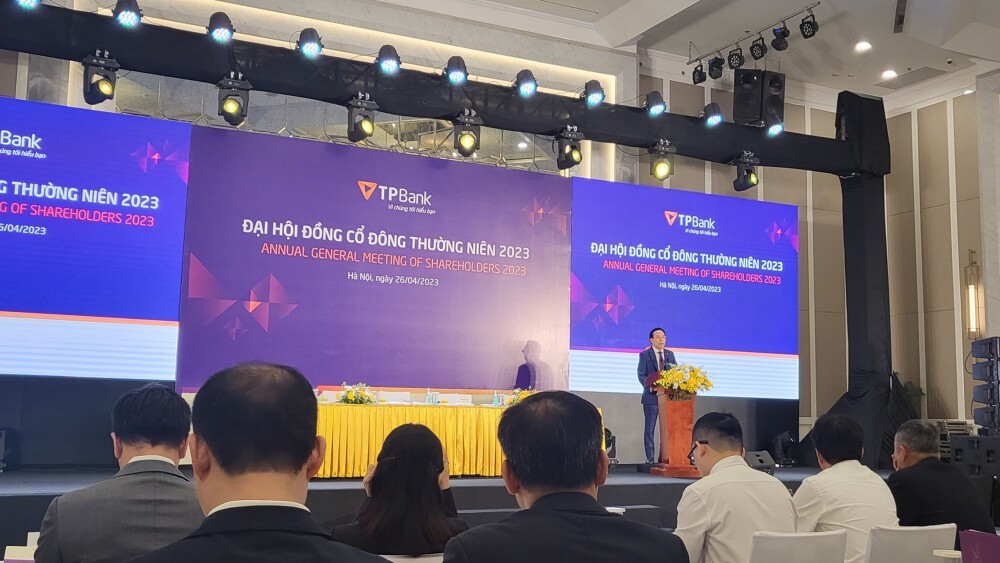 
Sáng ngày 26/4 đã diễn ra đại hội đồng cổ đông (ĐHĐCĐ) thường niên năm 2023 của Ngân hàng TMCP Tiên Phong (TPBank)
