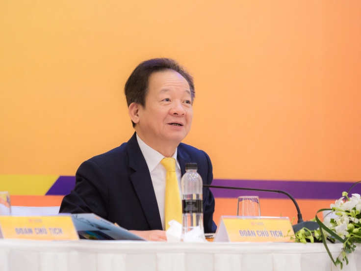 
Ông Đỗ Quang Hiển tiếp tục được các cổ đông bầu làm Chủ tịch HĐQT SHB nhiệm kỳ 2022-2027
