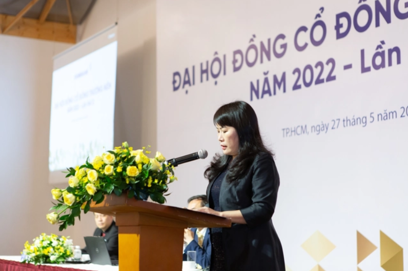 
Bà Lương Thị Cẩm Tú – Chủ tịch HĐQT Ngân hàng Eximbank
