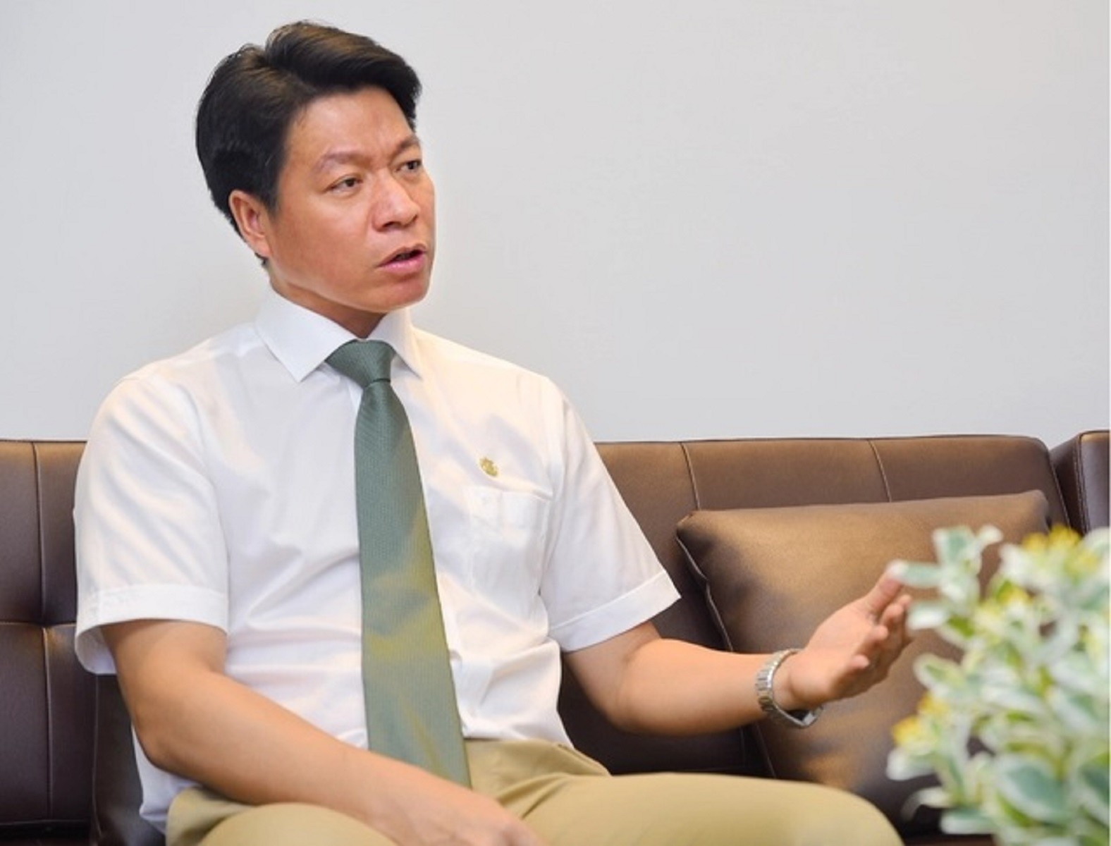 
Nghỉ Sacomreal về Himlam Land đến CEO Phú Đông Group
