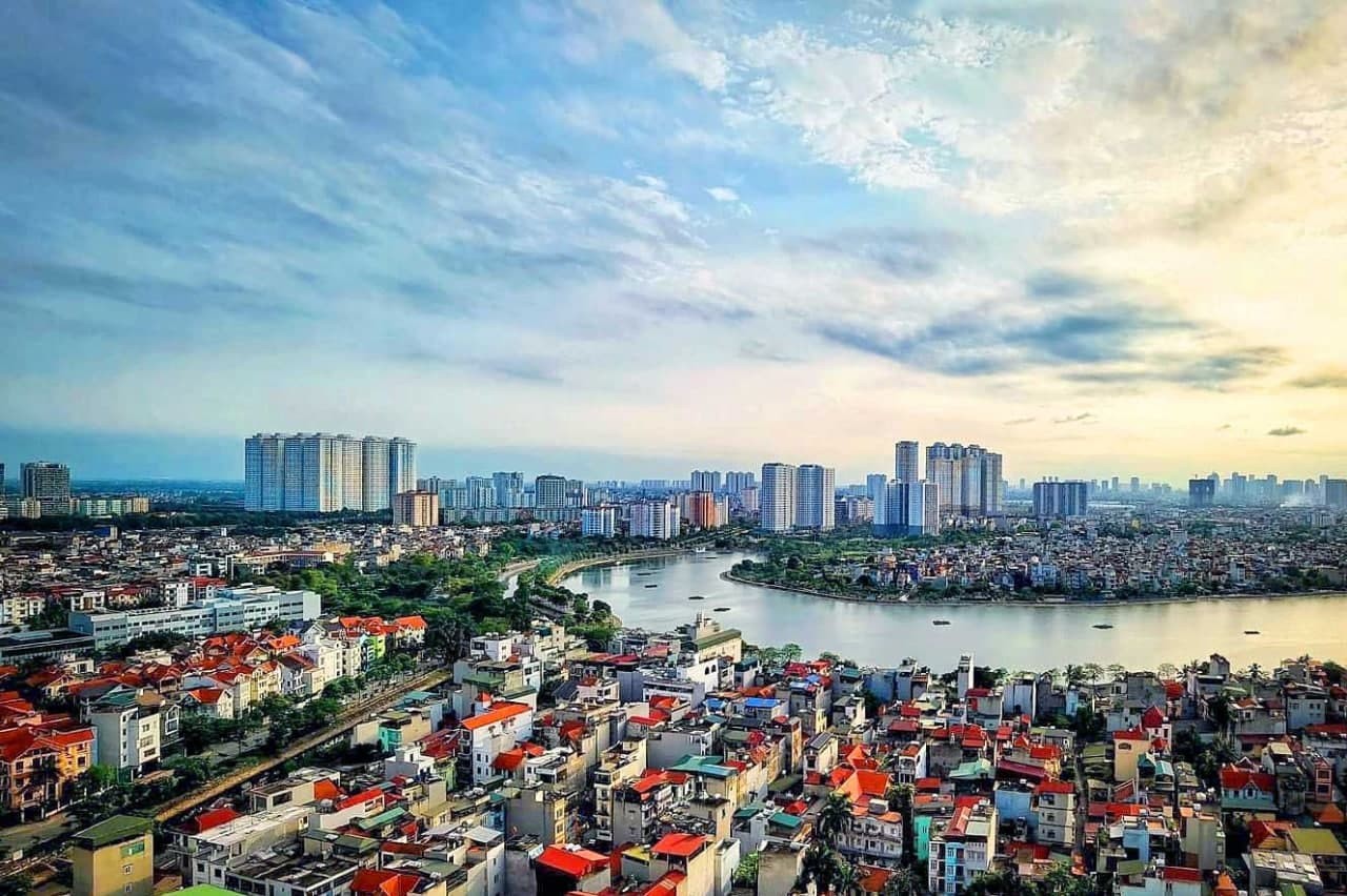 
Tính chung trong 10 tháng năm 2022, khách quốc tế đến Việt Nam đạt mức 2,357 triệu lượt người, so với cùng kỳ năm trước gấp 18,8 lần
