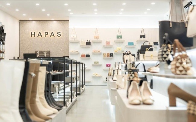 
Beacon Fund vừa công bố đầu tư vào HAPAS - đây là chuỗi hệ thống bán lẻ túi xách cũng như phụ kiện ở Hà Nội
