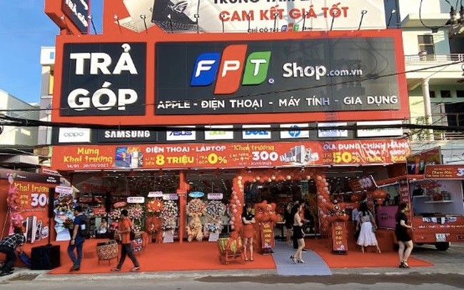 
FPT Shop mở mới 100 cửa hàng trong 1 tháng đầu năm 2023
