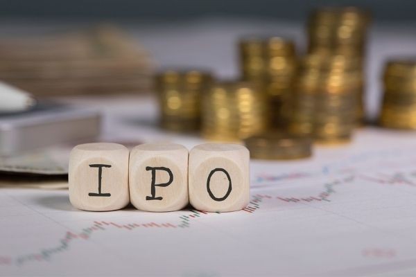 
Quá trình IPO bị tạm hoãn
