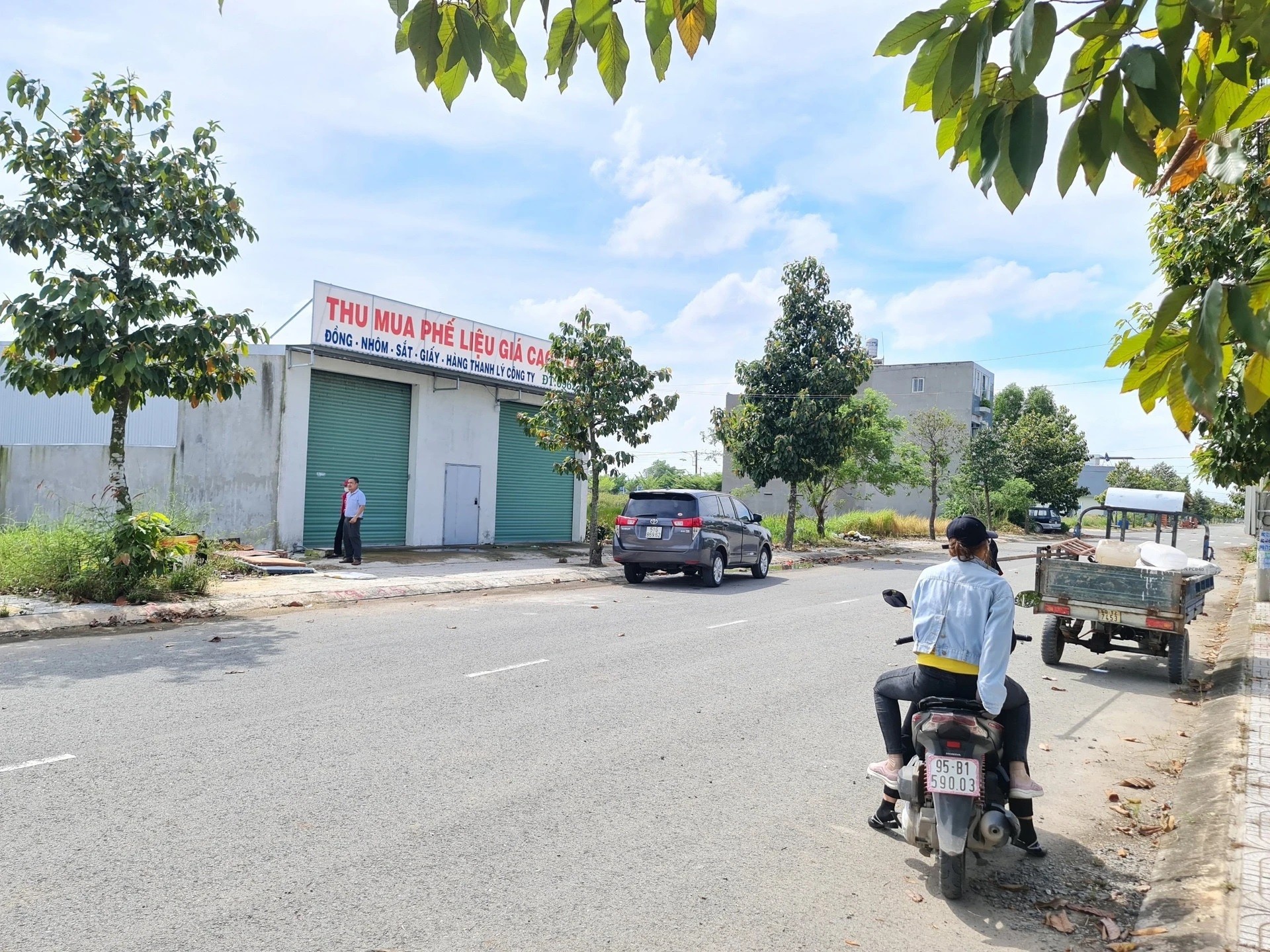 
Môi giới đất nền chỉ nhận hàng "cắt lỗ" sau khi quay lại thị trường
