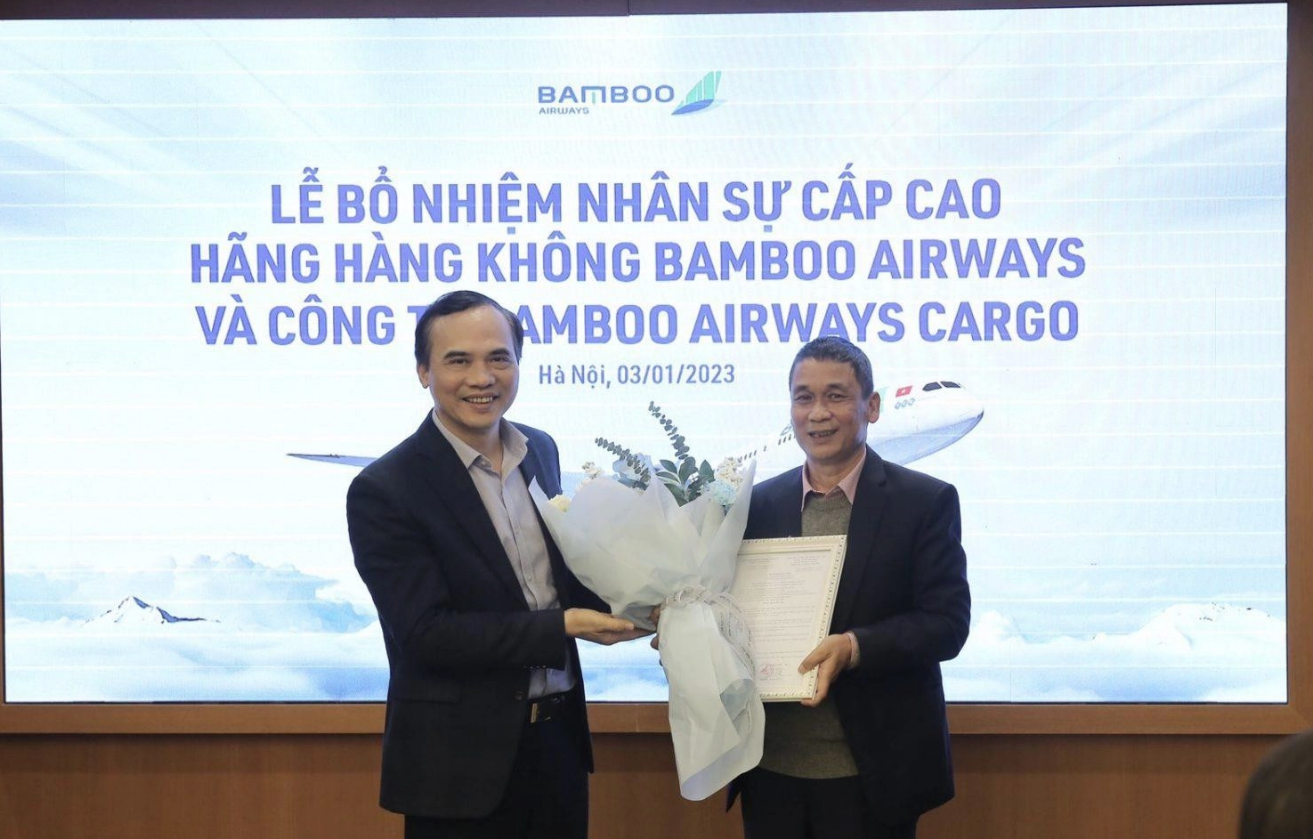 
Ngày 3/1/2023 vừa qua, Bamboo Airways đã công bố Nghị quyết bổ nhiệm ông Phạm Đăng Thanh giữ vị trí Phó Tổng giám đốc của hãng, đồng thời ra mắt Công ty Cổ phần Hàng hóa Hàng không Tre Việt
