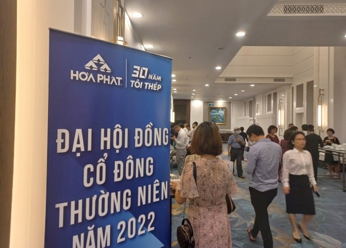 
Dù chưa công bố báo cáo tài chính chính thức, thế nhưng Tập đoàn Hòa Phát - doanh nghiệp thép lớn nhất Việt Nam cả về vốn hóa và sản lượng - đã ra thông cáo cho biết, tập đoàn ghi nhận lỗ sau thuế ước tính lên đến gần 2.000 tỷ đồng. Ảnh minh họa
