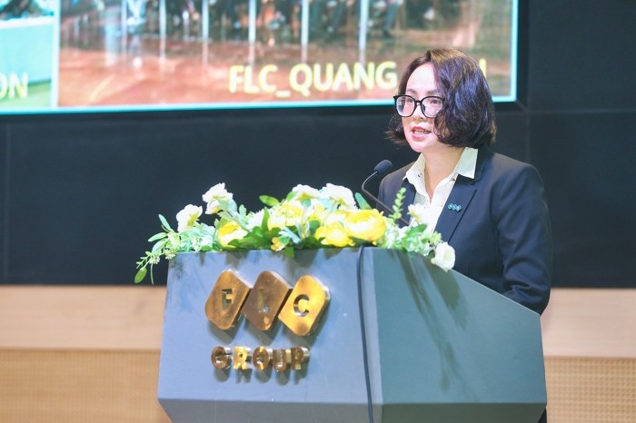 
Bà Bùi Hải Huyền sinh năm 1976, hiện đã có hơn 20 năm kinh nghiệm trong lĩnh vực quản trị, điều hành, tư vấn cũng như triển khai dự án tại nhiều doanh nghiệp lớn
