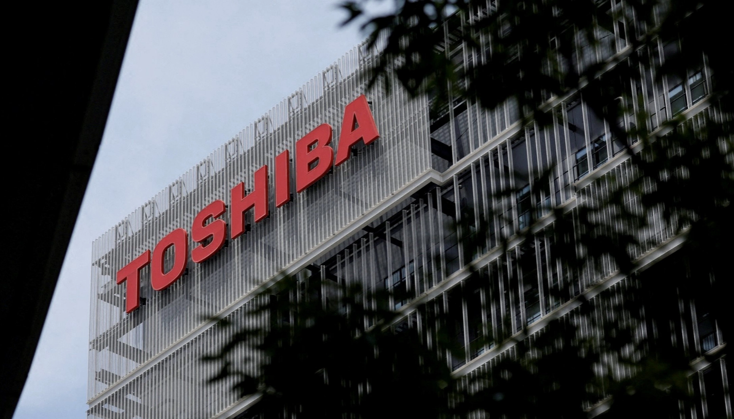 
Theo tuyên bố hôm 23/3, HĐQT Toshiba cho biết đã duyệt đề nghị của một nhóm doanh nghiệp được đứng đầu bởi Japan Industrial Partners (JIP)
