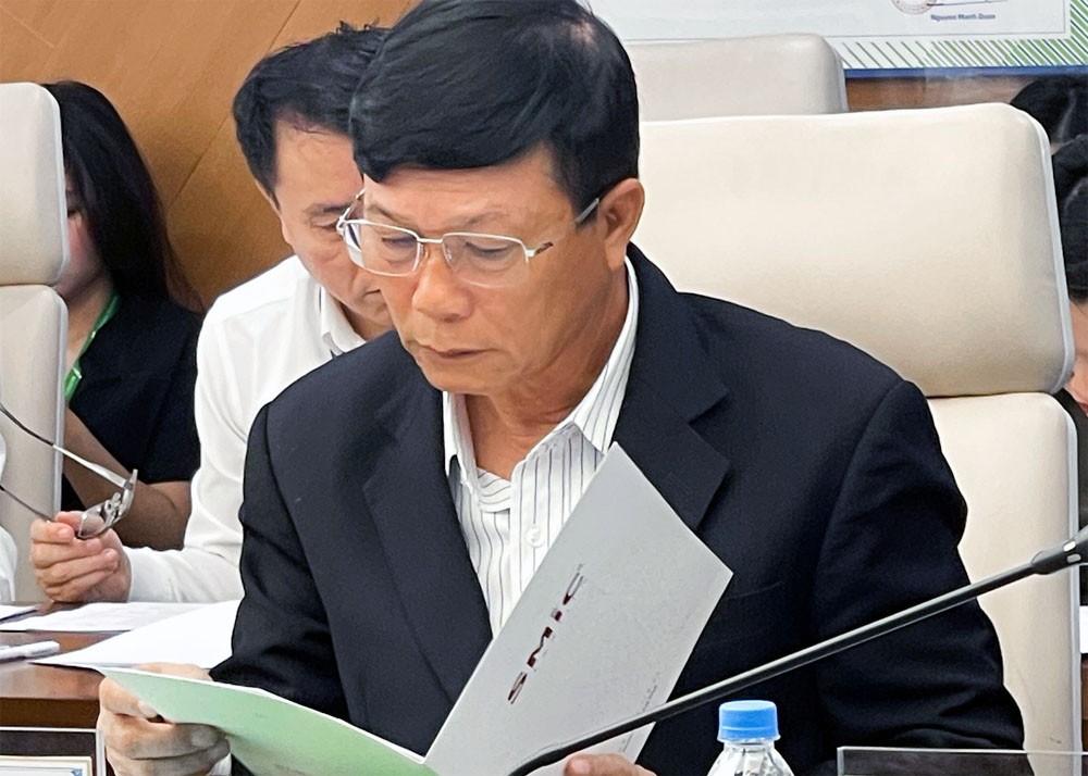 
Theo kết quả bầu thành viên HĐQT mới, ông Lê Thái Sâm trở thành Chủ tịch HĐQT của Bamboo Airways; được biết ông Sâm&nbsp;đã cho hãng hàng không này vay tổng cộng 7.728 tỷ đồng và sẽ tăng tỷ lệ sở hữu khi nhận về số cổ phiếu để hoán đổi nợ
