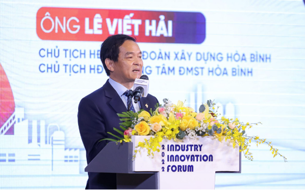 
Ông Hải tin rằng, chính sự cộng hưởng này sẽ trở thành yếu tố thúc đẩy nền kinh tế tri thức của Việt Nam có thể phát triển mạnh mẽ hơn, giúp nền kinh tế Việt Nam tạo nên sự đột phá
