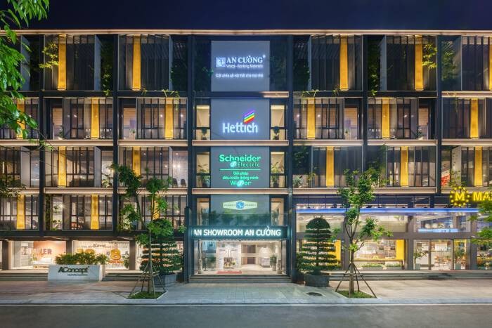Cùng với độ phủ sóng khắp cả nước của hệ thống showroom cùng với nhiều trung tâm mua sắm nội thất, An Cường đã nhanh chóng trở thành một thương hiệu hàng đầu trong tâm trí người tiêu dùng