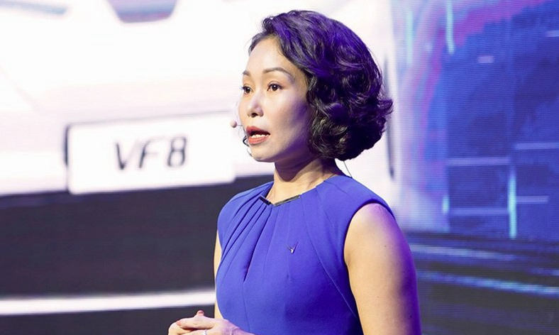 
Bà Lê Thị Thu Thủy - Giám đốc điều hành VinFast cho biết, VinFast đã quá quen thuộc với sự hoài nghi mà nhà sản xuất xe điện phải đối mặt kể từ khi hãng cho biết sẽ xuất hiện trên thị trường vào năm 2017 cho đến khi hãng chuyển hướng từ xe xăng sang chuyên về xe điện
