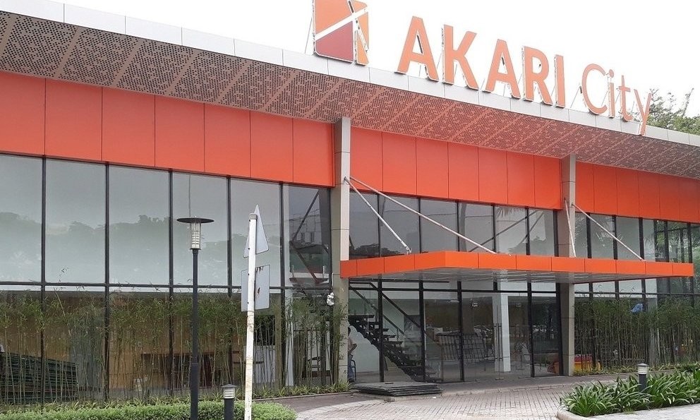 
Nam Long cũng đã mở bán 2 phân khu mới trong quý bao gồm Akari - tòa 9 vào ngày 26/7 vừa qua và Ehome Southgate – giai đoạn 2 vào ngày 21/8/2022 và&nbsp;phân khu Akari tòa 9 chào bán thành công được khoảng 60% số sản phẩm ngay trong đợt mở bán đầu tiên
