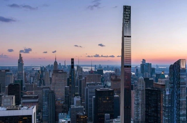 Toà nhà trọc trời mỏng nhất thế giới với giá "khá dày" - ảnh 1