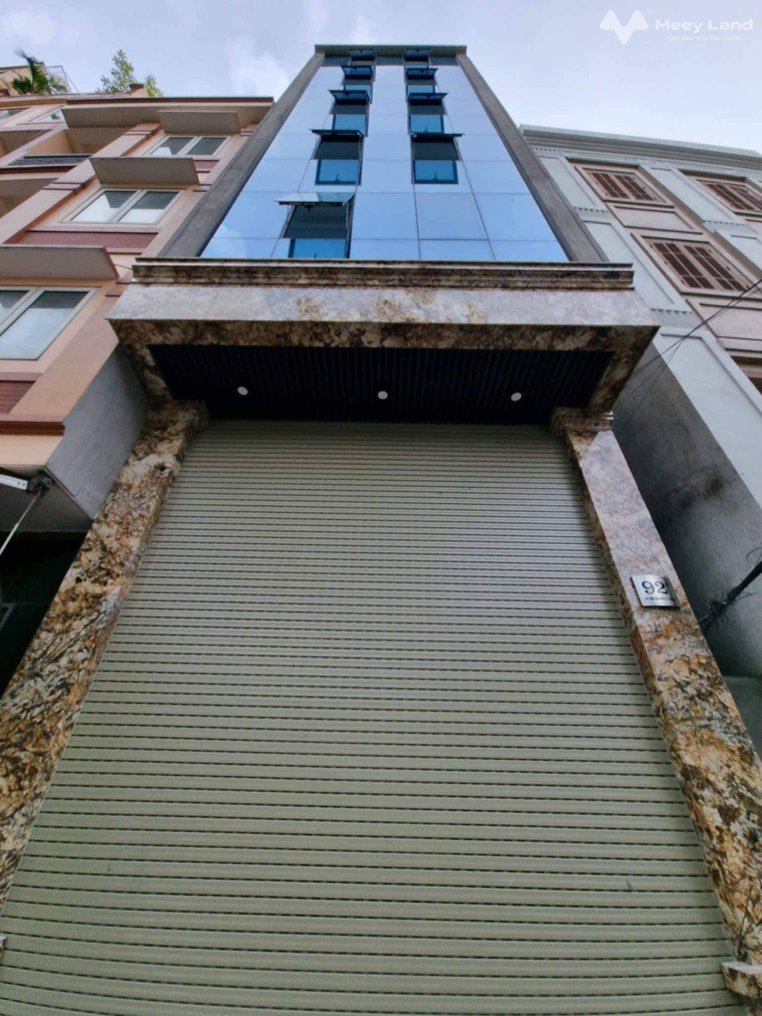 Bán nhà phố Cự Lộc, 7 tầng thang máy mới tinh