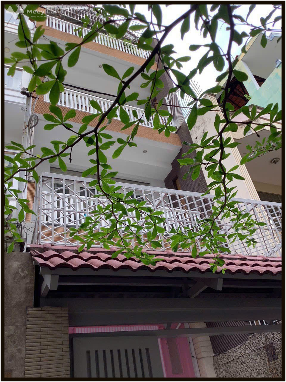 Nhà đẹp full nội thất 90m2, 1 trệt 3 lầu Phạm Ngọc Thạch, Quận 3, Thánh phố Sài Gòn-01