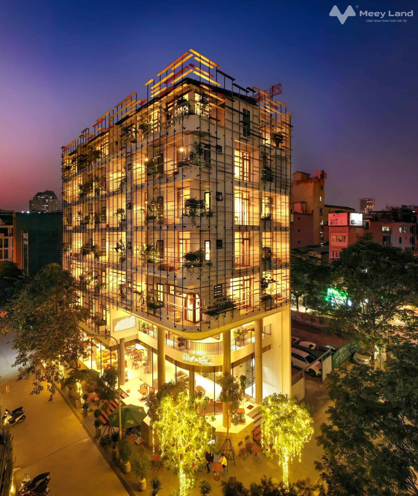 Chính chủ gửi bán tòa Luxury Apartment mặt phố Tây Hồ 246m, 10 tầng, giá 105 tỷ-01
