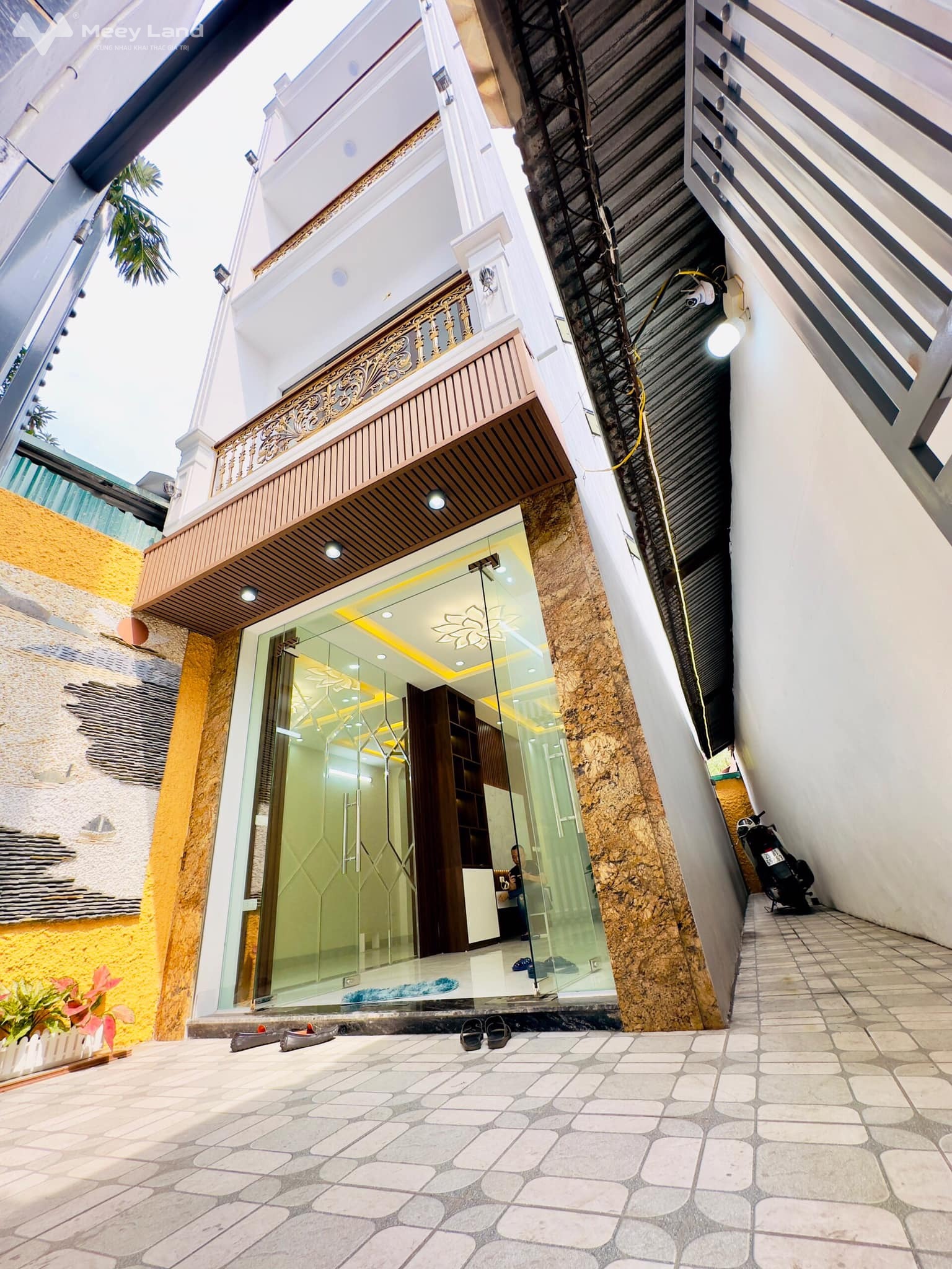 Cần bán gấp nhà đẹp ở Thịnh Liệt, Hoàng Mai, diện tích 63m2, 6 tầng-01